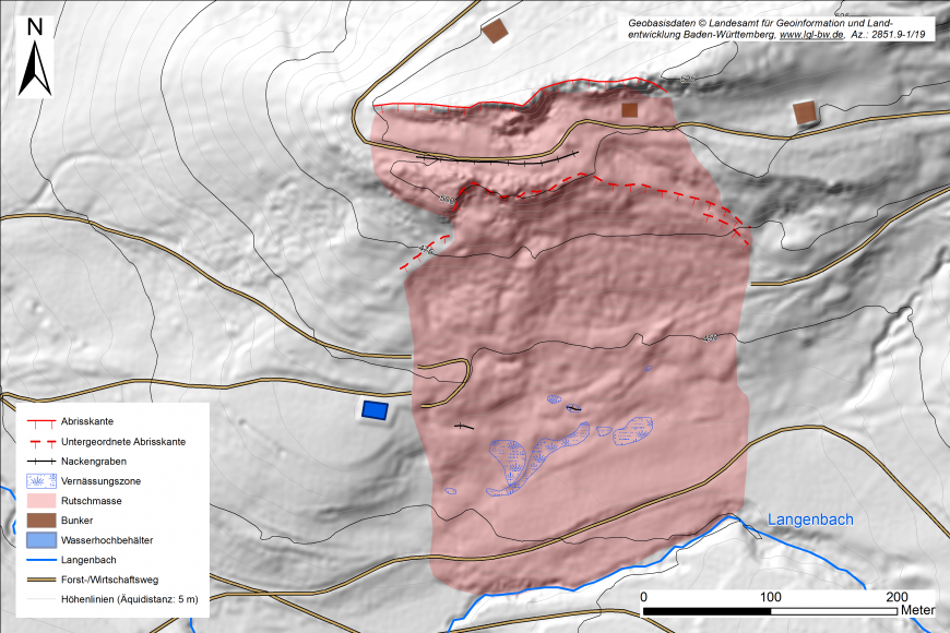 Ausschnitt aus einer digitalen Karte mit modelliertem Gelände und farbig abgegrenzter Hangrutschung.