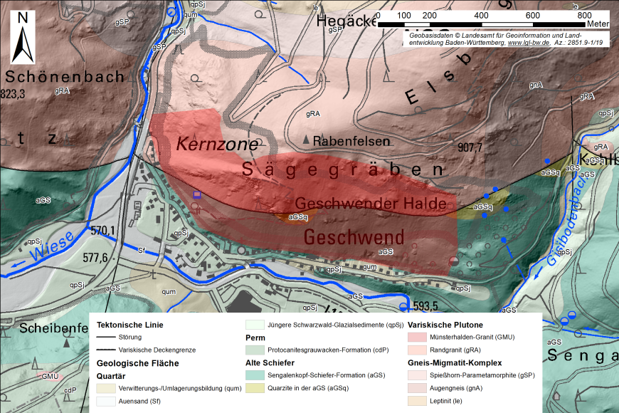 Ausschnitt einer topographischen Karte mit plastischen Erhöhungen der Landschaft um Todtnau-Geschwend. Das Gebiet eines Felssturz-Ereignisses ist farblich hervorgehoben. Die Karte enthält zudem die geologischen Verhältnisse im betroffenen Gebiet.