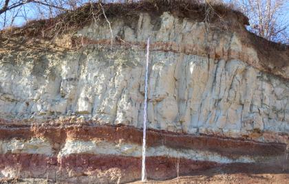 Tonsteine und überlagernde Sandsteine der unteren Süßwassermolasse. Tonsteine und überlagernde Sandsteine der unteren Süßwassermolasse.