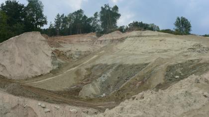 Wechselfolge von Mergeltonsteinen mit Sand- und Sandsteinlagen. Wechselfolge von Mergeltonsteinen mit Sand- und Sandsteinlagen.