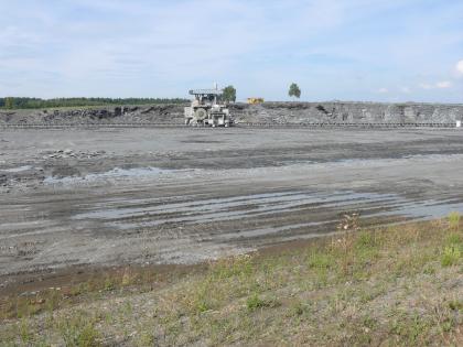 Abbau von Posidonienschiefer. Abbau von Posidonienschiefer.