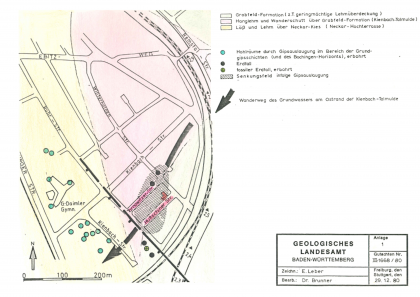Lageplan des Gefährdungsgebiets (Stand: 1980) Eingefärbter Lageplan eines Wohngebiets in Stuttgart-Bad Cannstatt mit Hinweisen zu Geologie sowie Gefährdungen durch unterirdische Hohlräume. Schwarze Kreise zeigen zudem Erdfälle an.